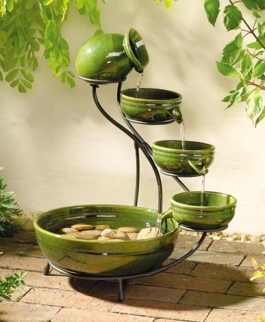 Solar Cascade - Green Ceramic