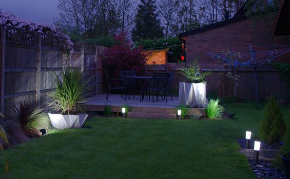 How to light up your garden with solar lights