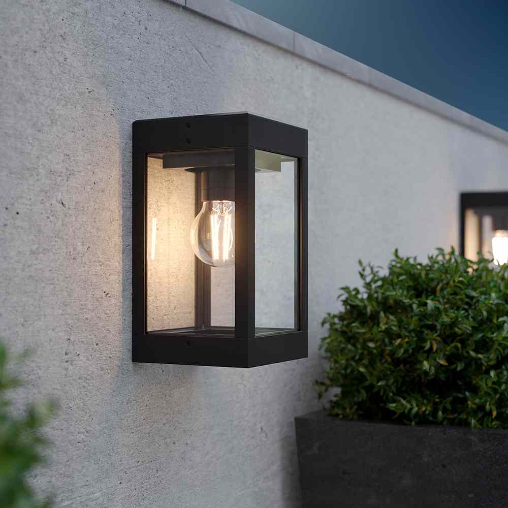 Dorchester Solar Wall Light view 1