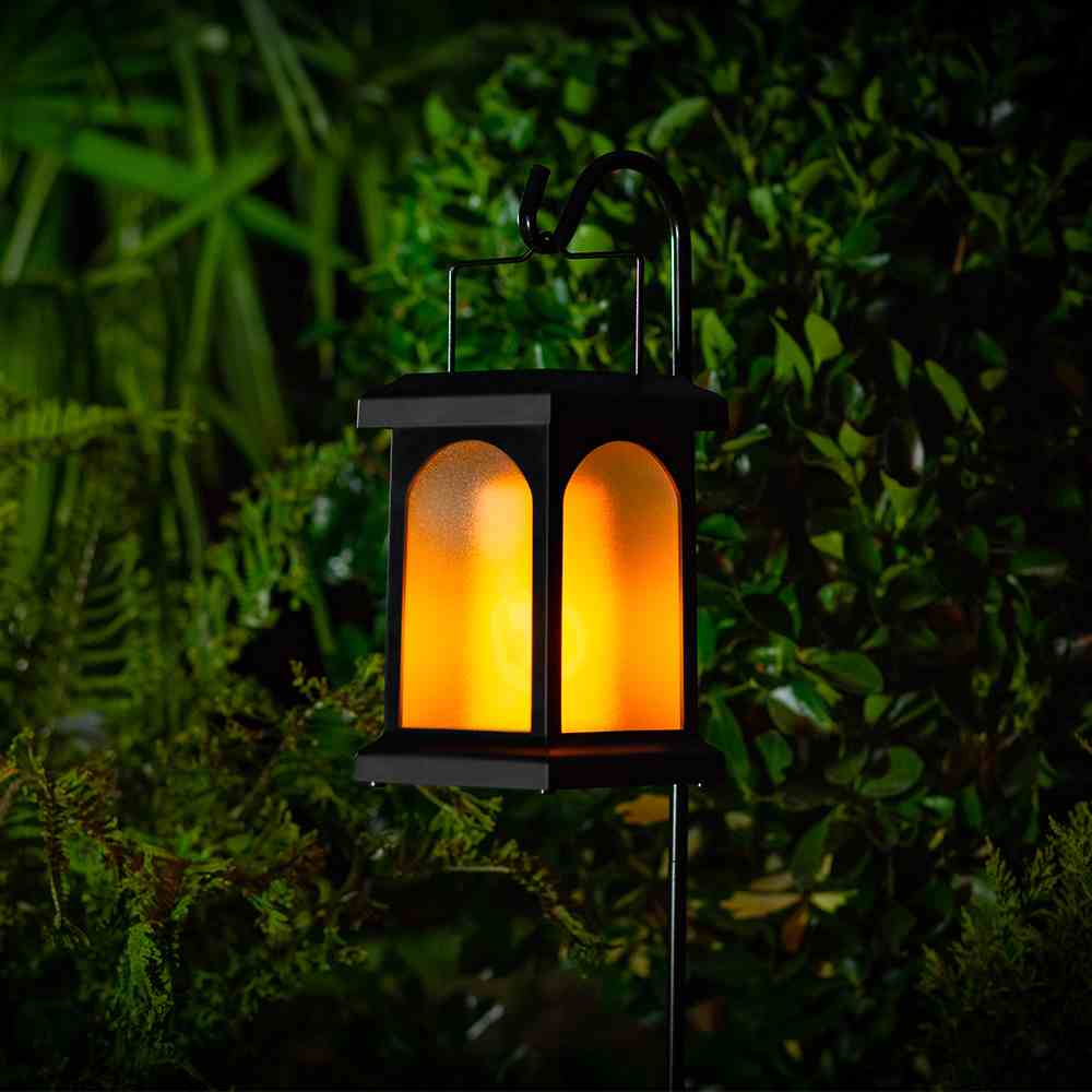 Solar garden lanterns