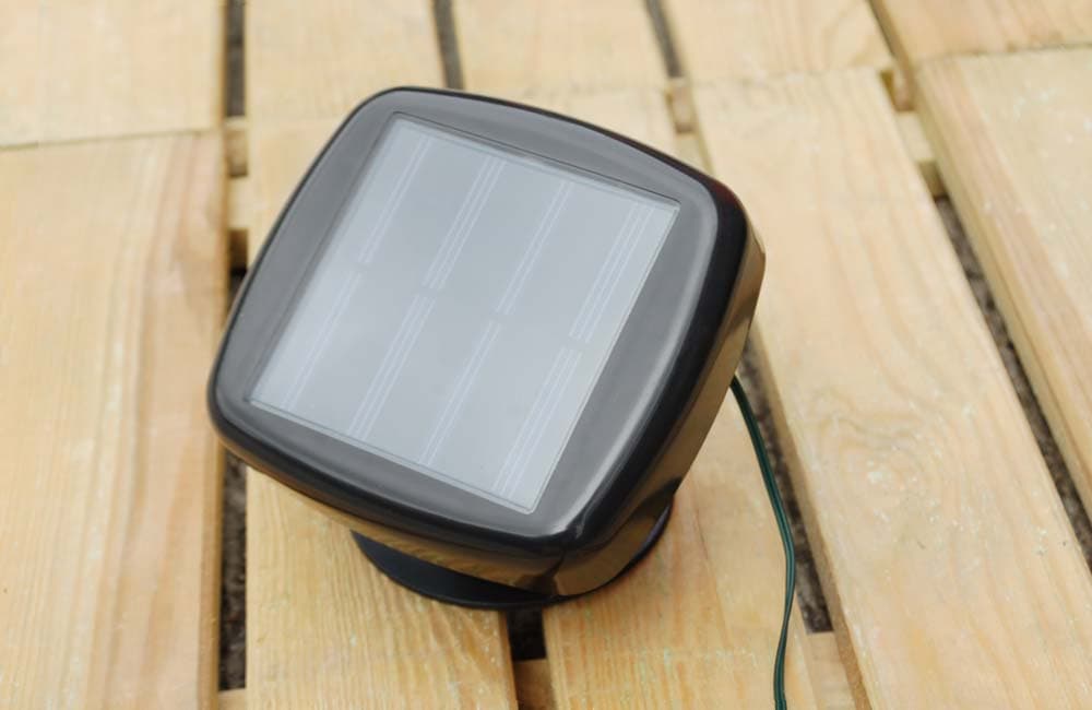 Blingstring Solar Fairy Lights - 50 LED Bulbs key features