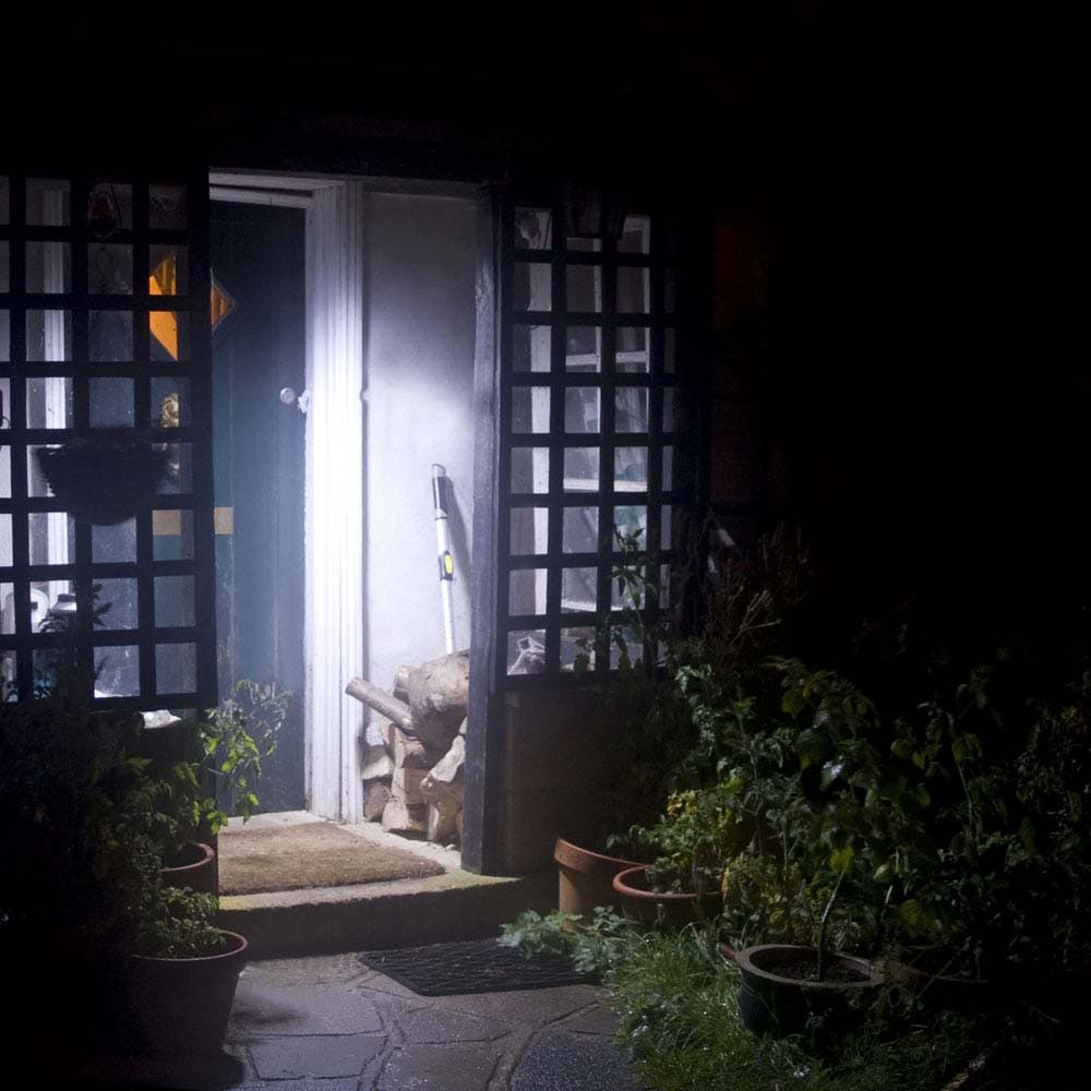 Solar PIR Porch Light supporting image 1