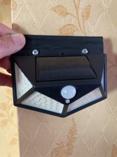 Customer photo of SolarCentre 18650 2600mAh Lithium-Ion Rechargeable Battery