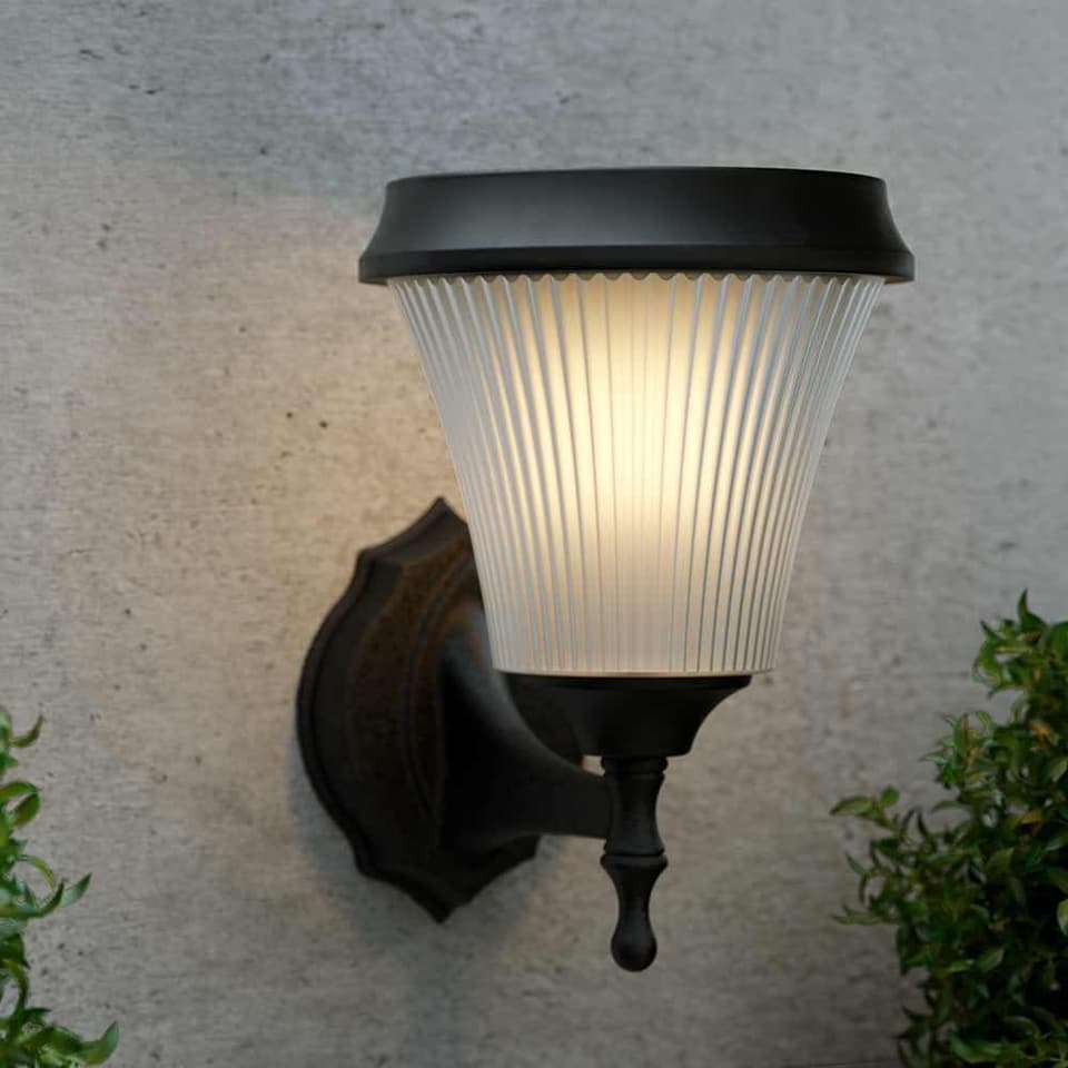 Winchester Solar Wall Light view 1