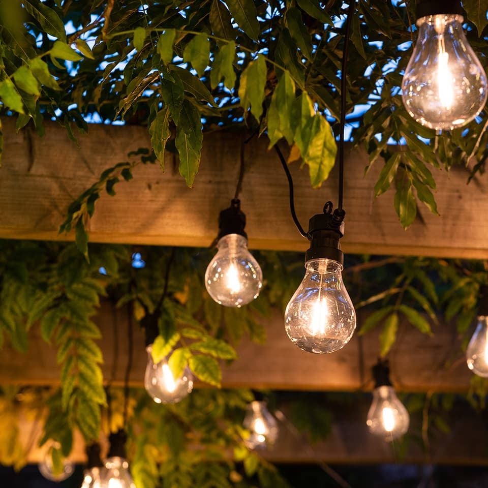 Edinburgh USB Solar Festoon Lights (Set Of 20) view 3