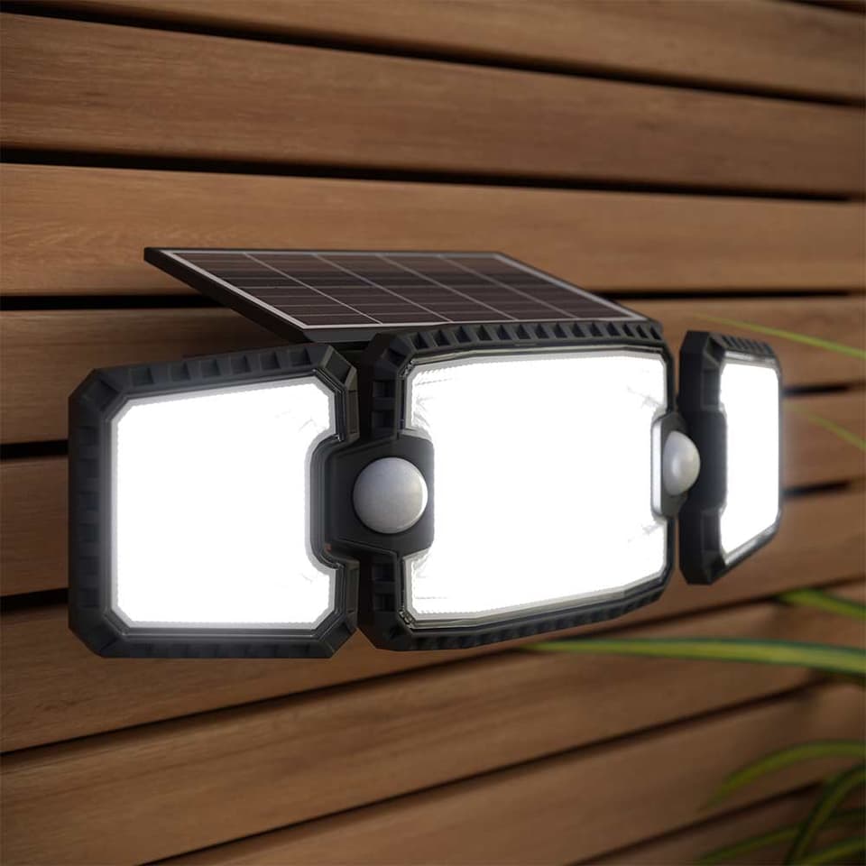 Dover Solar Double PIR Light view 5