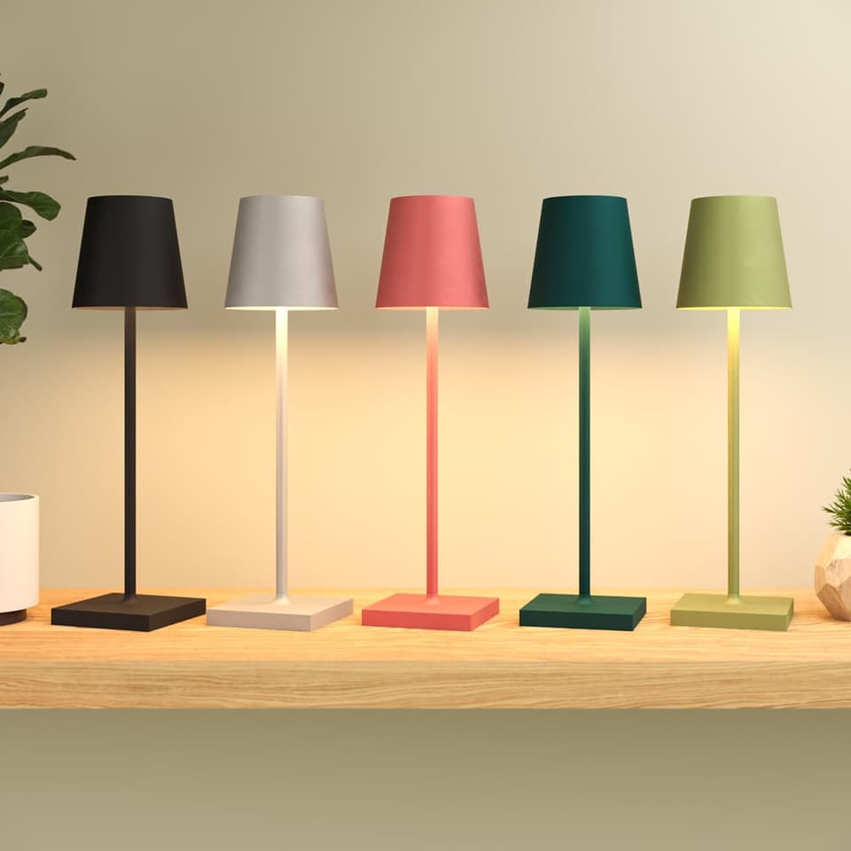 Jour Solar Cordless Table Lamp (USB Indoor/Battery Outdoor) - Jet Black view 7