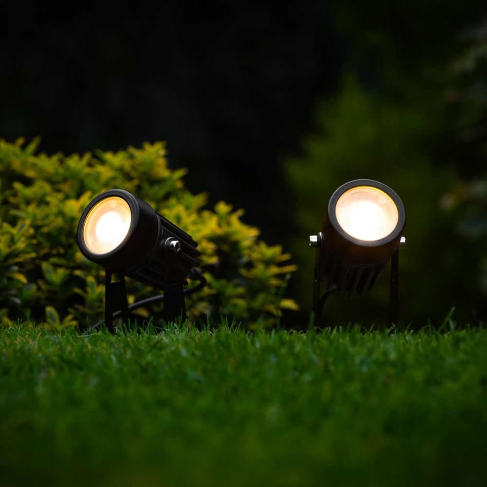 Atlas Solar Spotlights (Set Of 2) view 1