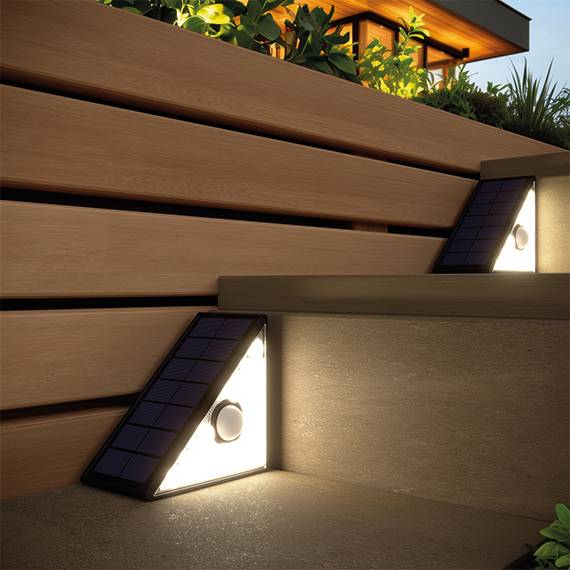 Pennine Solar PIR Step Light (Set Of 2)