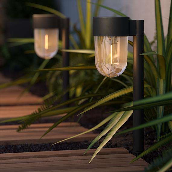 The Hamptons Solar Garden Lights (Set Of 2)