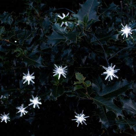 Starburst Solar String Lights White