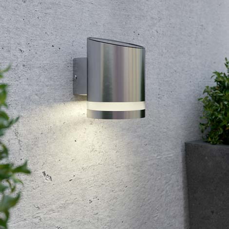 Truro Solar Wall Light