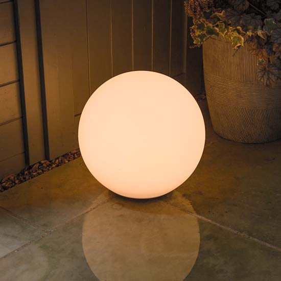 Outdoor solar cheap sphere lights